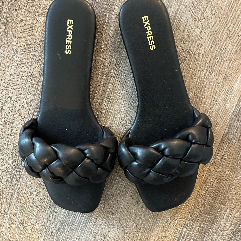 EXPRESS black braided sandals